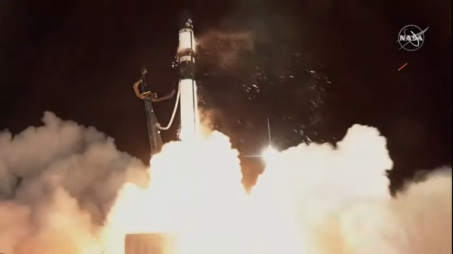 Il satellite CAPSTONE al decollo su un razzo Electron (Immagine NASA TV)