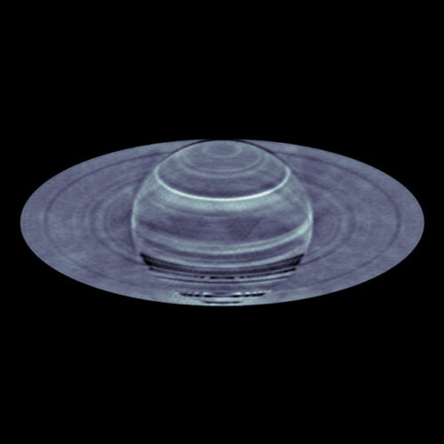 Saturno visto alle onde radio dal VLA (Immagine S. Dagnello (NRAO/AUI/NSF), I. de Pater et al (Berkeley))