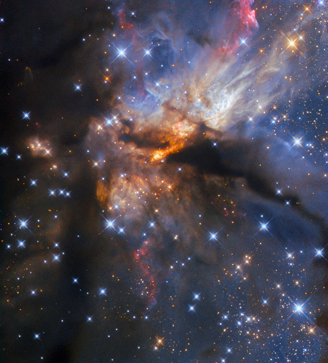 La regione G35.2-0.7N (Immagine ESA/Hubble & NASA, R. Fedriani, J. Tan)
