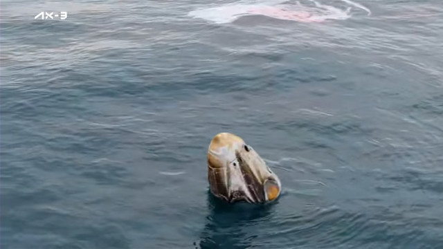 La navicella spaziale Crew Dragon Freedom dopo l'ammaraggio alla fine della missione Ax-3 (Immagine cortesia Axiom Space)