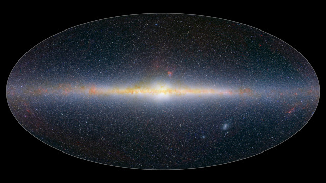 La mappa ottenuta grazie al telescopio spaziale SPHEREx della NASA senza le componenti di polveri e gas, rendendo maggiormente visibili stelle e galassie