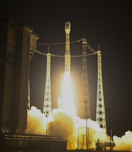 I I satelliti Sentinel-3C e FLEX decollano su un razzo vettore Vega-C (Foto ESA–S. Corvaja. ESA Standard Licence)